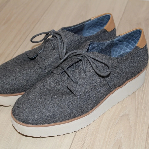 Dr. Scholls Lillian Grey shoes - Picture 5 of 5